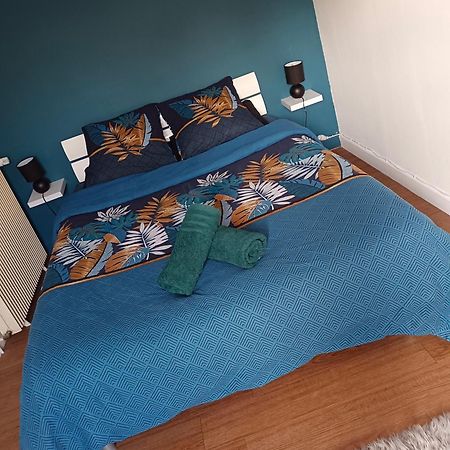 Petite Maison Etape Loire A Velo Ou Compostelle Mosnes Esterno foto